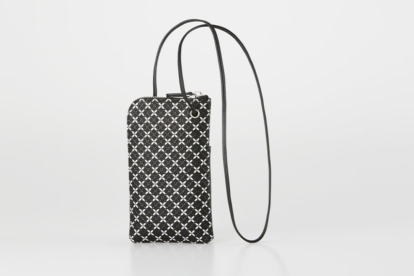 “ Soyoka” Phone crossbody